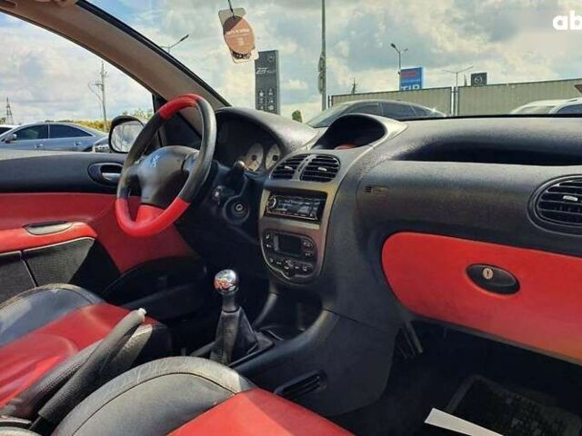 Пежо 206, об'ємом двигуна 2 л та пробігом 189 тис. км за 3900 $, фото 12 на Automoto.ua