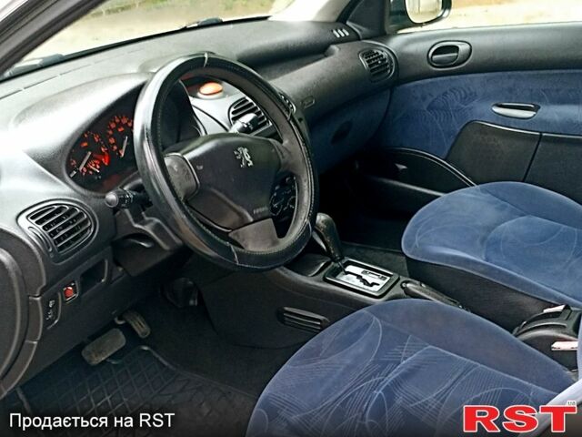 Пежо 206, объемом двигателя 1.4 л и пробегом 187 тыс. км за 3200 $, фото 4 на Automoto.ua