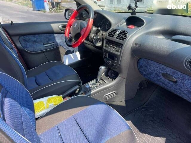 Пежо 206, объемом двигателя 1.6 л и пробегом 108 тыс. км за 4499 $, фото 16 на Automoto.ua