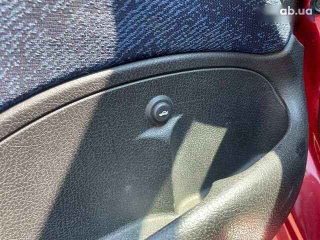 Пежо 206, об'ємом двигуна 1.6 л та пробігом 108 тис. км за 4499 $, фото 10 на Automoto.ua