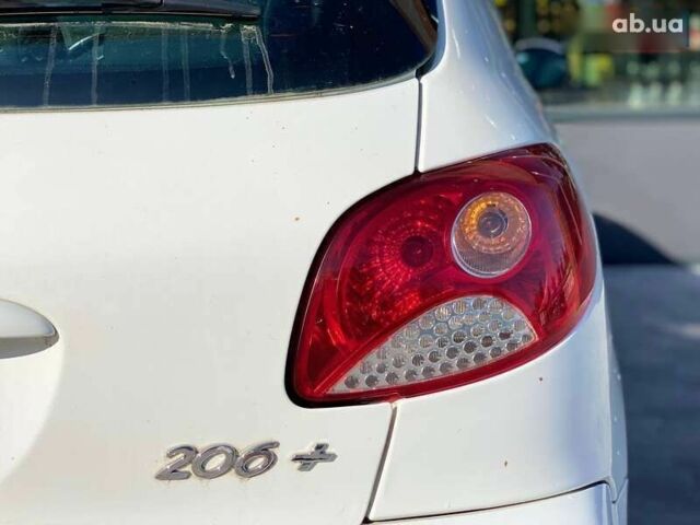 Пежо 206, объемом двигателя 1.4 л и пробегом 206 тыс. км за 3990 $, фото 11 на Automoto.ua