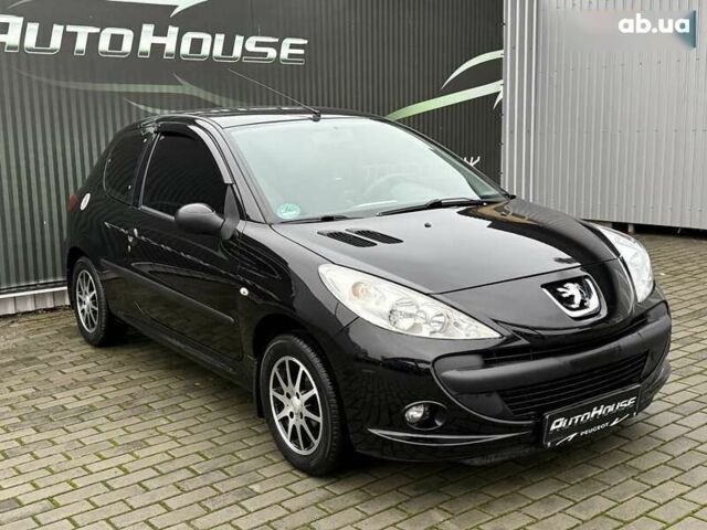 Пежо 206, объемом двигателя 0 л и пробегом 190 тыс. км за 3800 $, фото 4 на Automoto.ua