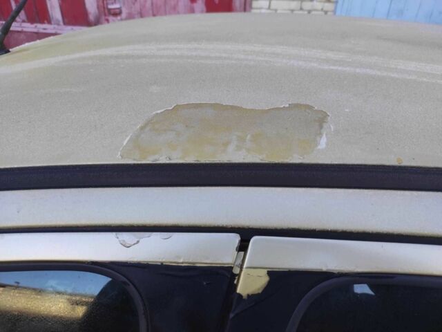 Жовтий Пежо 206, об'ємом двигуна 1.4 л та пробігом 210 тис. км за 2200 $, фото 8 на Automoto.ua