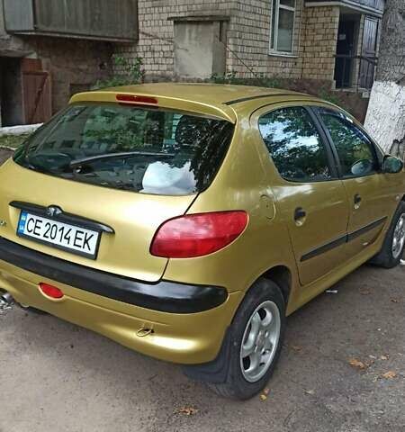 Жовтий Пежо 206, об'ємом двигуна 1.4 л та пробігом 300 тис. км за 2700 $, фото 3 на Automoto.ua
