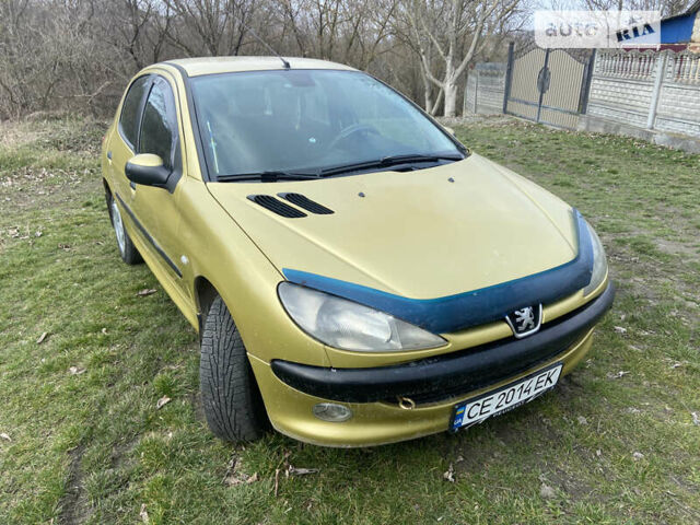 Жовтий Пежо 206, об'ємом двигуна 1.4 л та пробігом 300 тис. км за 3350 $, фото 2 на Automoto.ua