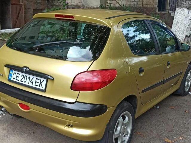 Жовтий Пежо 206, об'ємом двигуна 1.4 л та пробігом 315 тис. км за 2700 $, фото 2 на Automoto.ua