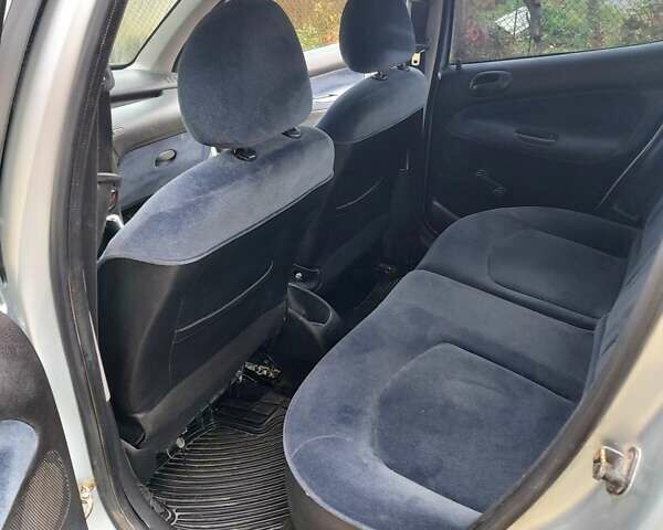 Серый Пежо 206, объемом двигателя 1.39 л и пробегом 289 тыс. км за 2450 $, фото 25 на Automoto.ua