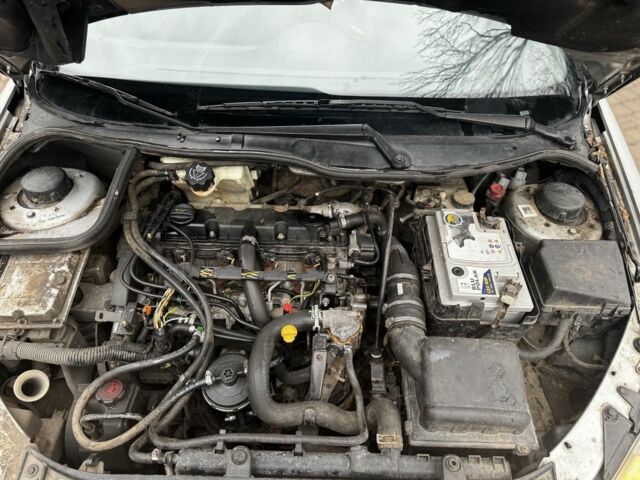 Серый Пежо 206, объемом двигателя 2 л и пробегом 200 тыс. км за 1350 $, фото 14 на Automoto.ua