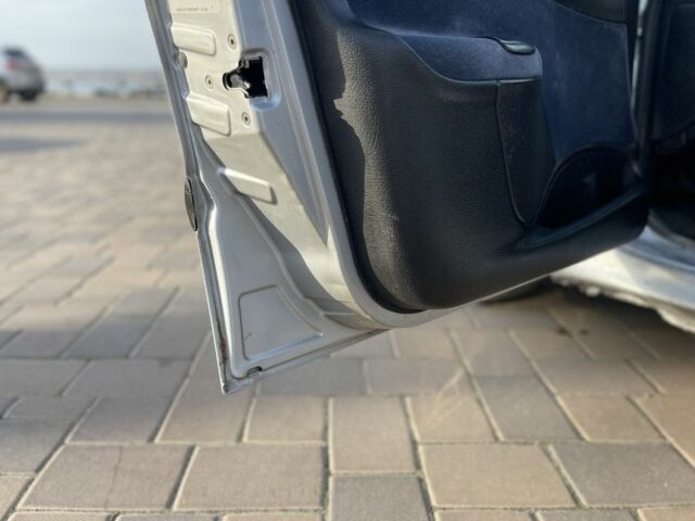 Серый Пежо 206, объемом двигателя 1.9 л и пробегом 200 тыс. км за 1299 $, фото 11 на Automoto.ua