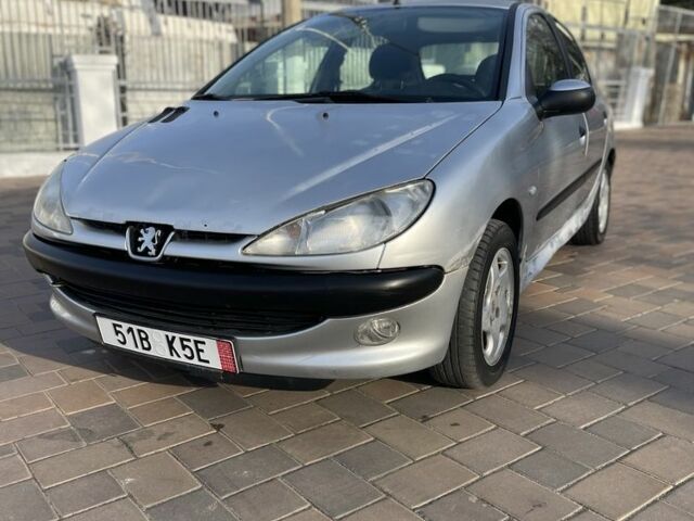 Серый Пежо 206, объемом двигателя 1.9 л и пробегом 200 тыс. км за 1299 $, фото 19 на Automoto.ua