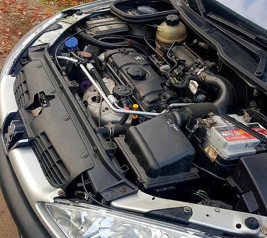 Сірий Пежо 206, об'ємом двигуна 1.4 л та пробігом 150 тис. км за 4200 $, фото 8 на Automoto.ua