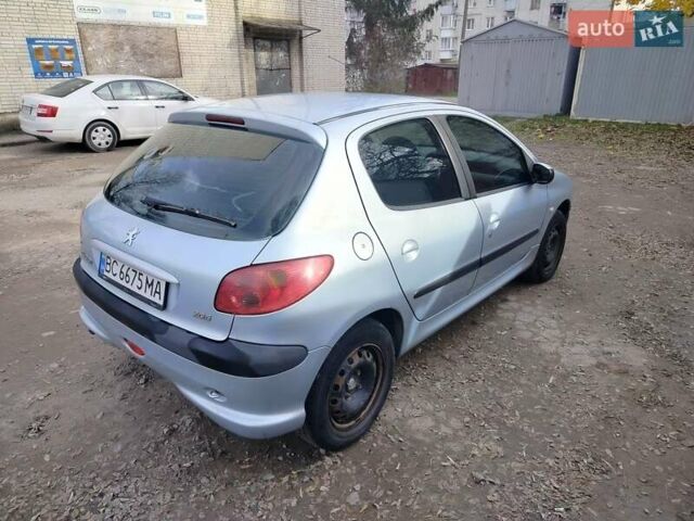 Сірий Пежо 206, об'ємом двигуна 1.4 л та пробігом 184 тис. км за 4200 $, фото 7 на Automoto.ua