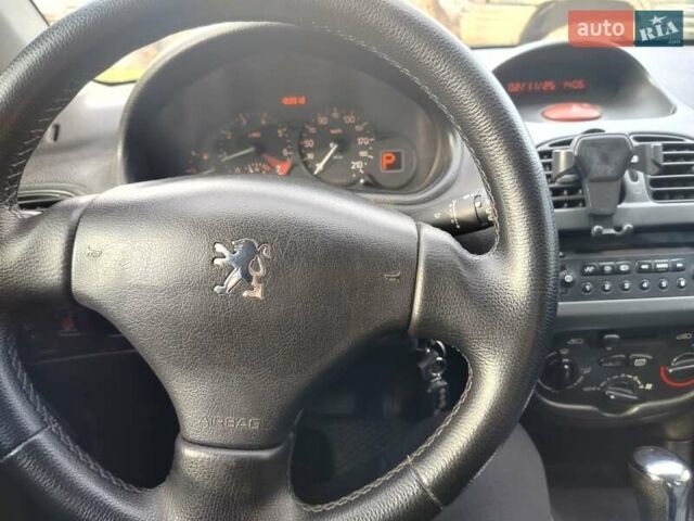 Сірий Пежо 206, об'ємом двигуна 1.4 л та пробігом 184 тис. км за 4200 $, фото 9 на Automoto.ua