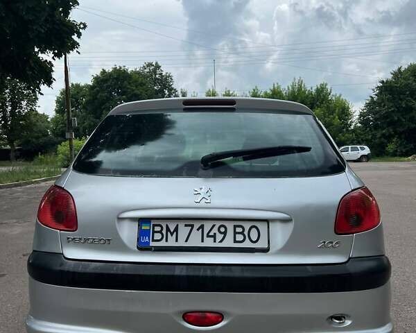 Сірий Пежо 206, об'ємом двигуна 1.4 л та пробігом 320 тис. км за 2700 $, фото 5 на Automoto.ua