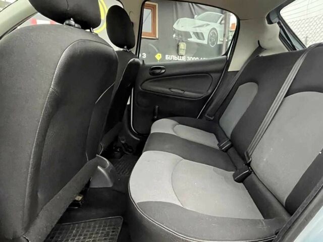 Серый Пежо 206, объемом двигателя 1.4 л и пробегом 171 тыс. км за 3999 $, фото 15 на Automoto.ua