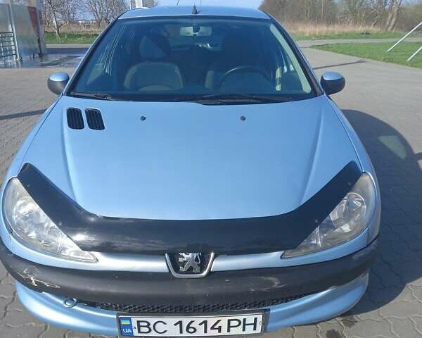 Сірий Пежо 206, об'ємом двигуна 1.4 л та пробігом 171 тис. км за 3000 $, фото 1 на Automoto.ua