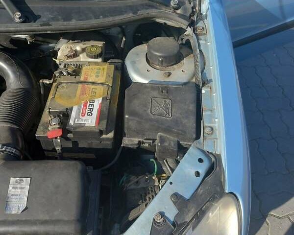 Сірий Пежо 206, об'ємом двигуна 1.4 л та пробігом 171 тис. км за 3000 $, фото 19 на Automoto.ua