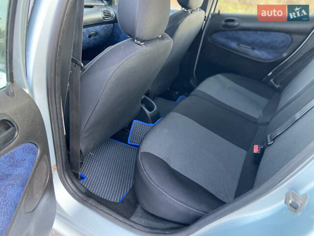 Серый Пежо 206, объемом двигателя 1.36 л и пробегом 173 тыс. км за 3350 $, фото 7 на Automoto.ua