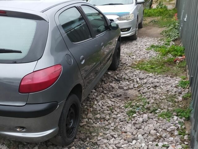 Сірий Пежо 206, об'ємом двигуна 0 л та пробігом 91 тис. км за 2700 $, фото 4 на Automoto.ua