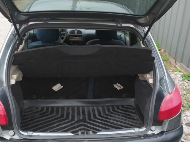 Сірий Пежо 206, об'ємом двигуна 0 л та пробігом 91 тис. км за 2700 $, фото 5 на Automoto.ua