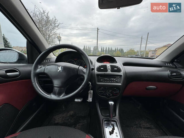 Пежо 206 2008 в Ровно на Automoto.ua Серый Пежо 206, объемом двигателя 1.4 л и пробегом 151 тыс. км за 3250 $, фото 12 на Automoto.ua