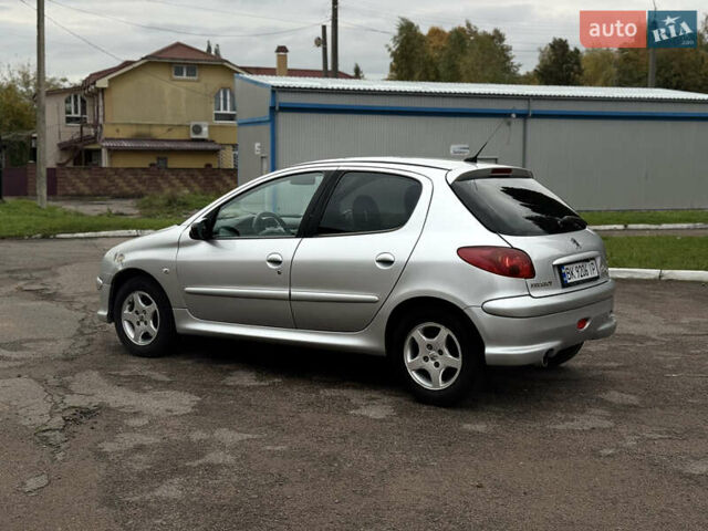 Пежо 206 2008 в Ровно на Automoto.ua Серый Пежо 206, объемом двигателя 1.4 л и пробегом 151 тыс. км за 3250 $, фото 9 на Automoto.ua