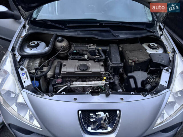Серый Пежо 206, объемом двигателя 1.36 л и пробегом 278 тыс. км за 3250 $, фото 23 на Automoto.ua