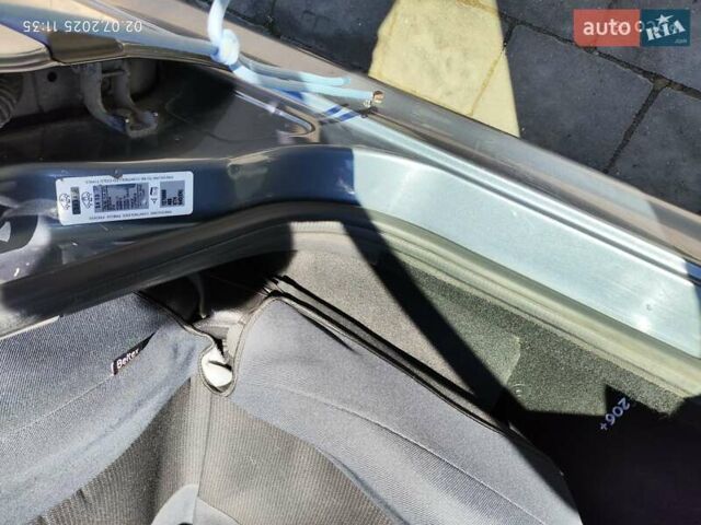 Сірий Пежо 206, об'ємом двигуна 1.1 л та пробігом 104 тис. км за 4100 $, фото 18 на Automoto.ua