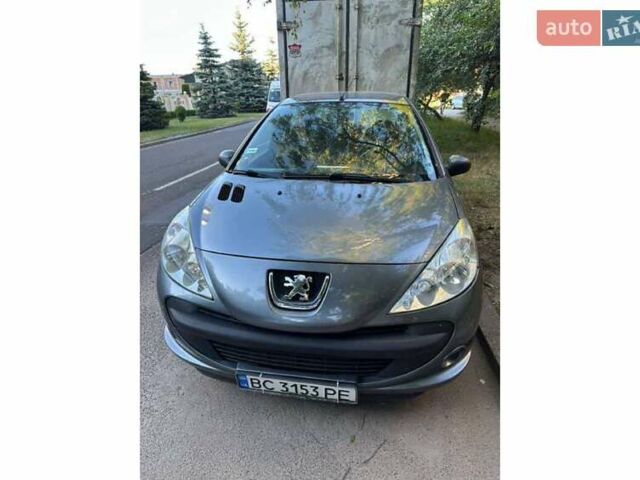 Серый Пежо 206, объемом двигателя 1.4 л и пробегом 228 тыс. км за 3700 $, фото 7 на Automoto.ua