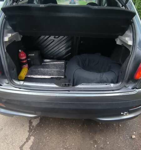 Серый Пежо 206, объемом двигателя 1.4 л и пробегом 160 тыс. км за 3800 $, фото 10 на Automoto.ua