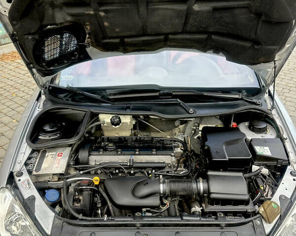 Серый Пежо 206, объемом двигателя 2 л и пробегом 158 тыс. км за 5500 $, фото 12 на Automoto.ua