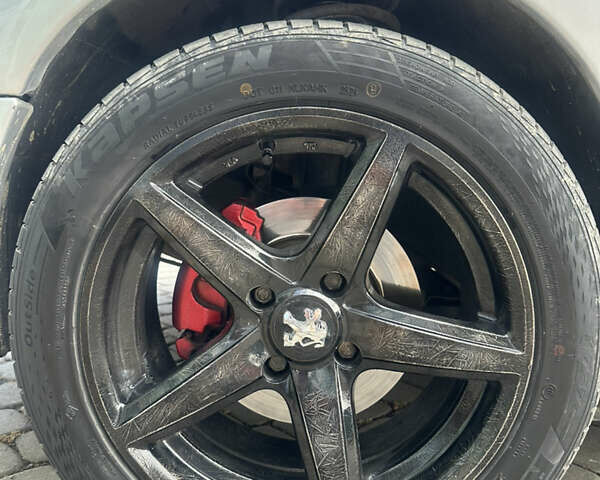 Серый Пежо 206, объемом двигателя 2 л и пробегом 158 тыс. км за 5500 $, фото 16 на Automoto.ua