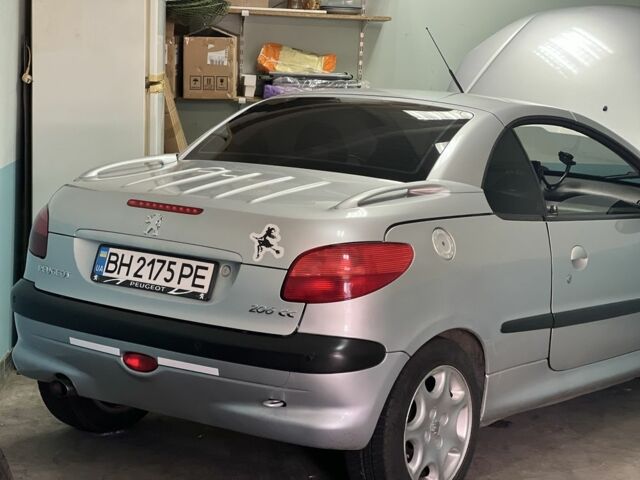 Серый Пежо 206, объемом двигателя 1.6 л и пробегом 181 тыс. км за 4000 $, фото 2 на Automoto.ua