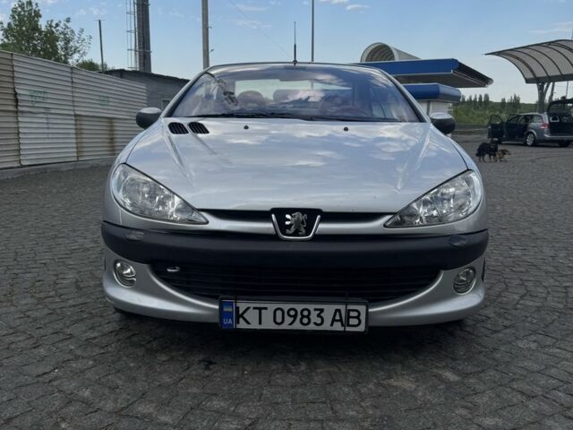 Сірий Пежо 206, об'ємом двигуна 1.6 л та пробігом 196 тис. км за 3800 $, фото 2 на Automoto.ua