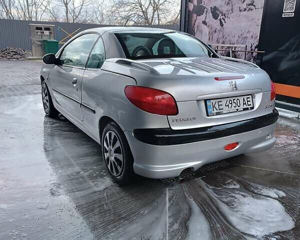 Сірий Пежо 206, об'ємом двигуна 1.59 л та пробігом 212 тис. км за 3500 $, фото 1 на Automoto.ua