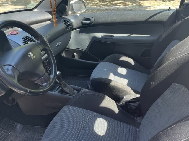 Сірий Пежо 206, об'ємом двигуна 1.6 л та пробігом 3 тис. км за 3800 $, фото 4 на Automoto.ua