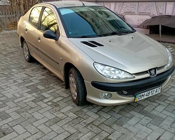 Сірий Пежо 206, об'ємом двигуна 1.36 л та пробігом 183 тис. км за 3999 $, фото 5 на Automoto.ua