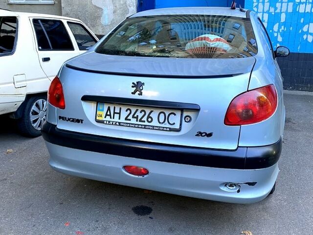 Серый Пежо 206, объемом двигателя 1.4 л и пробегом 116 тыс. км за 3499 $, фото 5 на Automoto.ua