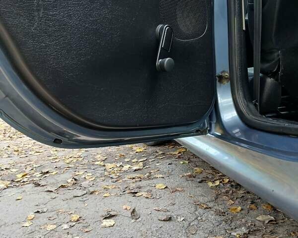 Пежо 206 2008 в Золочев на Automoto.ua Серый Пежо 206, объемом двигателя 1.36 л и пробегом 268 тыс. км за 3000 $, фото 19 на Automoto.ua