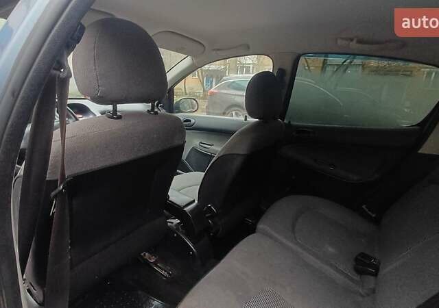 Серый Пежо 206, объемом двигателя 1.36 л и пробегом 234 тыс. км за 3000 $, фото 7 на Automoto.ua