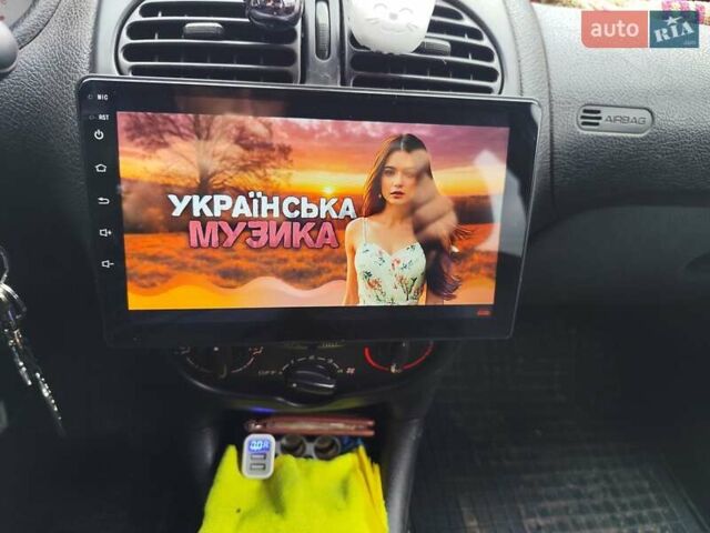 Сірий Пежо 206, об'ємом двигуна 1.4 л та пробігом 330 тис. км за 3600 $, фото 2 на Automoto.ua