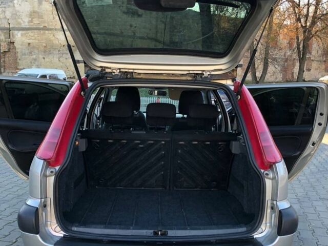 Сірий Пежо 206, об'ємом двигуна 1.4 л та пробігом 280 тис. км за 3300 $, фото 7 на Automoto.ua