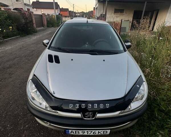 Сірий Пежо 206, об'ємом двигуна 1.4 л та пробігом 185 тис. км за 4000 $, фото 8 на Automoto.ua
