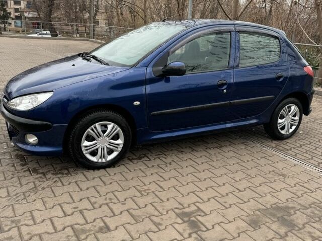 Синій Пежо 206, об'ємом двигуна 1.4 л та пробігом 2 тис. км за 3500 $, фото 2 на Automoto.ua