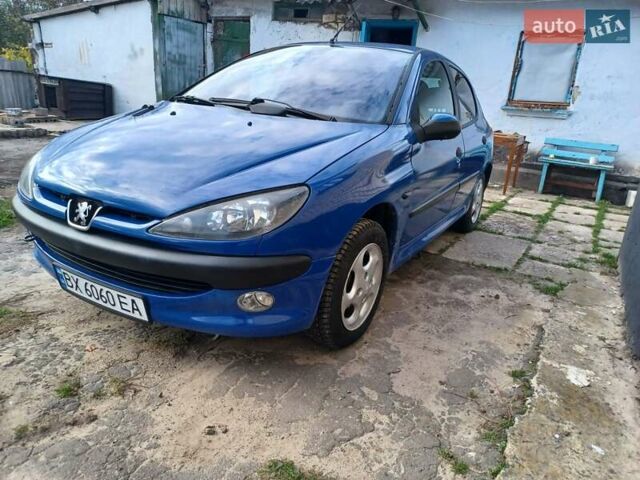 Синий Пежо 206, объемом двигателя 1.6 л и пробегом 202 тыс. км за 2900 $, фото 2 на Automoto.ua