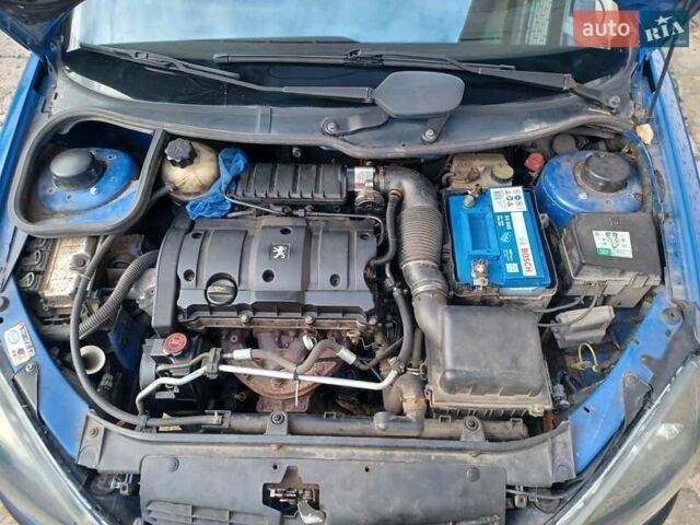 Синий Пежо 206, объемом двигателя 1.6 л и пробегом 202 тыс. км за 2900 $, фото 15 на Automoto.ua