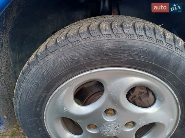 Синий Пежо 206, объемом двигателя 1.6 л и пробегом 202 тыс. км за 2900 $, фото 21 на Automoto.ua