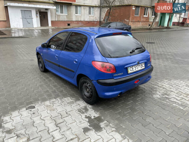 Синий Пежо 206, объемом двигателя 1.36 л и пробегом 262 тыс. км за 2750 $, фото 2 на Automoto.ua