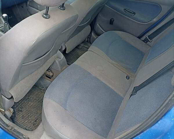 Синій Пежо 206, об'ємом двигуна 1.12 л та пробігом 203 тис. км за 2500 $, фото 2 на Automoto.ua