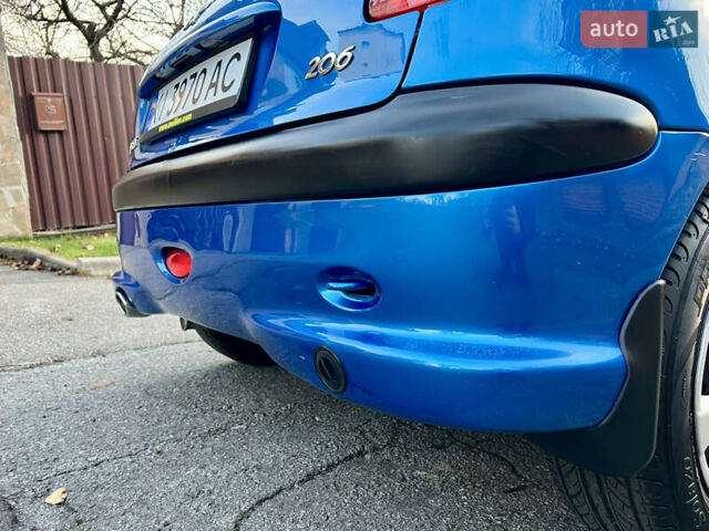 Синий Пежо 206, объемом двигателя 1.4 л и пробегом 133 тыс. км за 5500 $, фото 27 на Automoto.ua